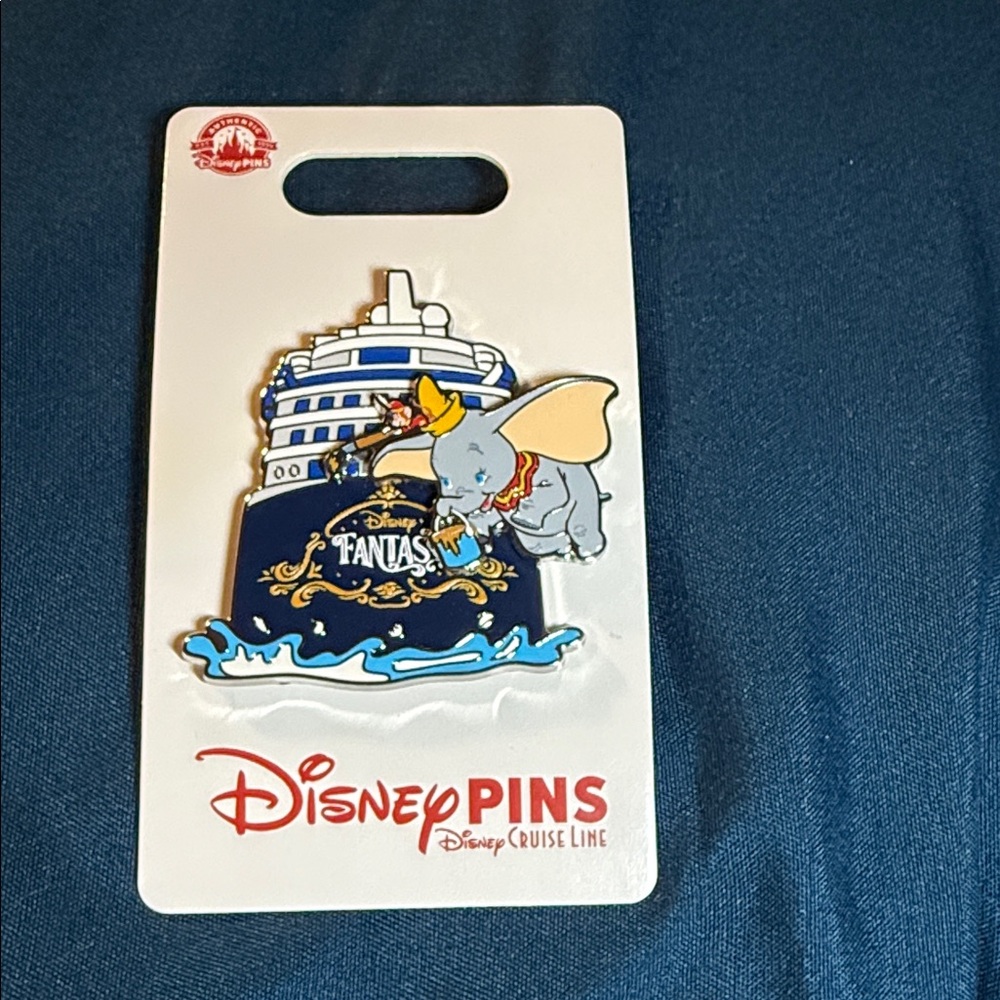 Disney Pins Dumbo with Ship in Blue and Yellow